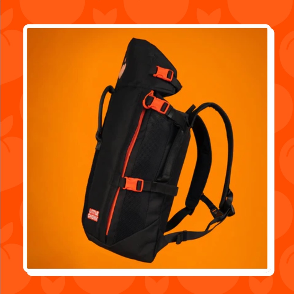 Little Chonk dog backpack - size maxine one